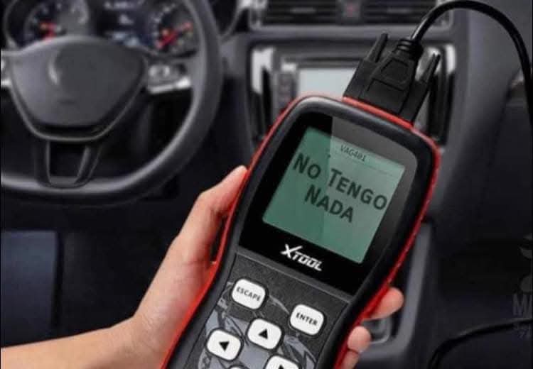 PaezGuillermo93's tweet photo. Cuando le conectas el escáner al auto de tu novia https://t.co/gxTYrhuWj6