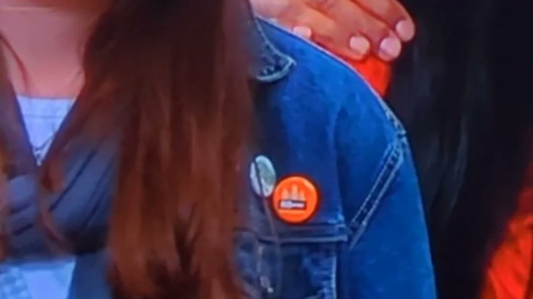 Scranton approved 😅 Reddit user ButterscotchButtons spotted one of our pins on a newly-released superfan cut of The Office!