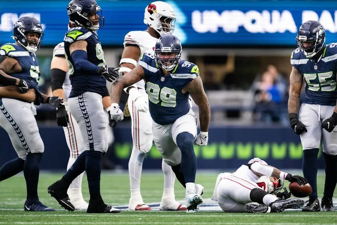 TodaySeahawks's tweet photo. 500 Reposts = 500 Votes: Day 7

Geno Smith
Kenneth Walker
DK Metcalf
Jaxon Smith-Njigba
Charles Cross
Jarran Reed
Leonard Williams
Derick Hall
Boye Mafe
Dre'Mont Jones
Tyrice Knight
Ernest Jones
Riq Woolen
Julian Love
Devon Witherspoon
Michael Dickson
Jason Myers

#ProBowlVote https://t.co/BDaZ7yMepX