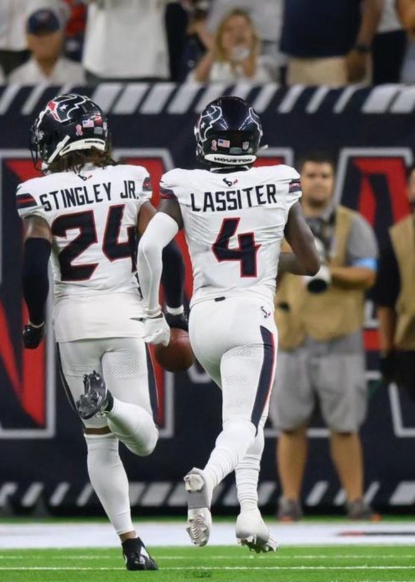 #NFL’s lowest catch rate allowed

1) #Ravens Nate Wiggins: 43.6%
2) #Texans Kamari Lassiter: 45.6%
3) #Texans Derek Stingley Jr: 46.4%
4) #Panthers Jaycee Horn: 51.4%
5) #Steelers Donte Jackson: 52.5%
6) #Eagles Darius Slay: 52.7%
7) #Patriot Christian Gonzalez: 53.2%

(Via NGS)