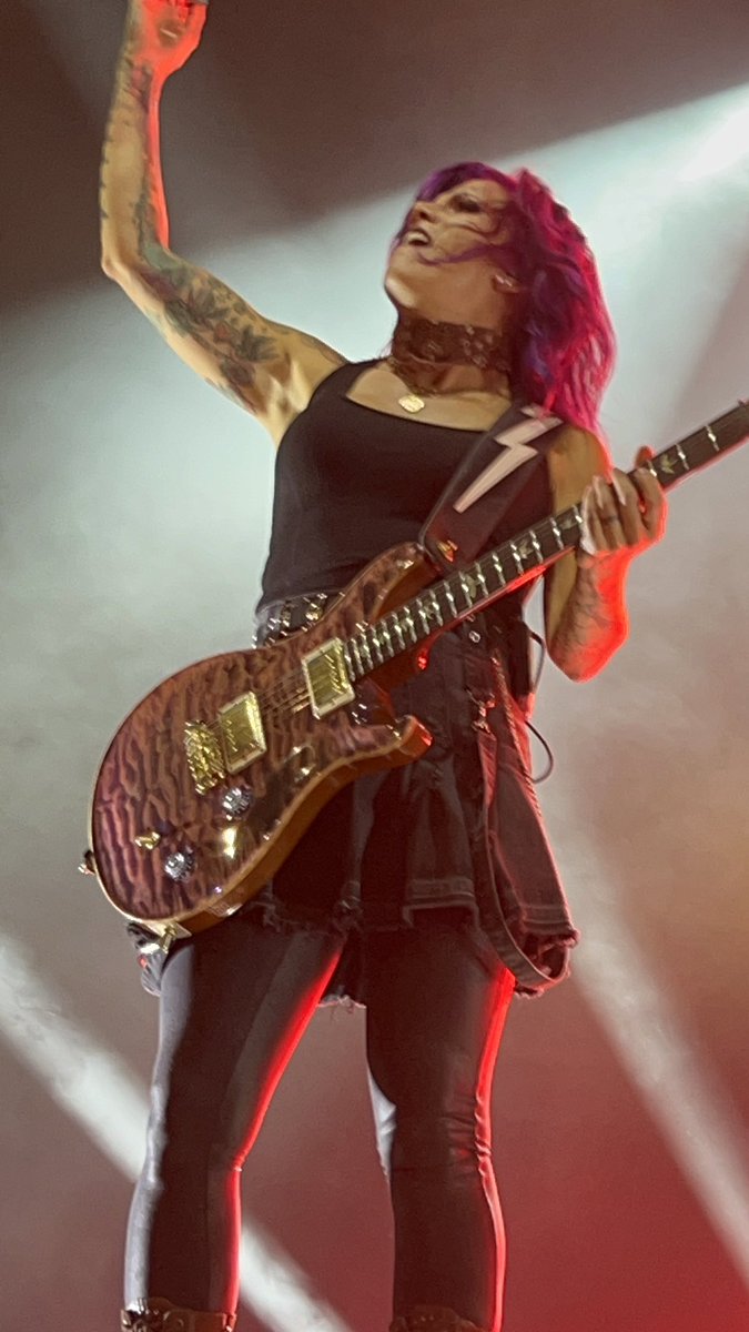 rv_chaos's tweet photo. Now it’s my time
I do what i want cause this is my life!
-Skillet
#skillet #awakeandalive https://t.co/7LHpF4Zagi