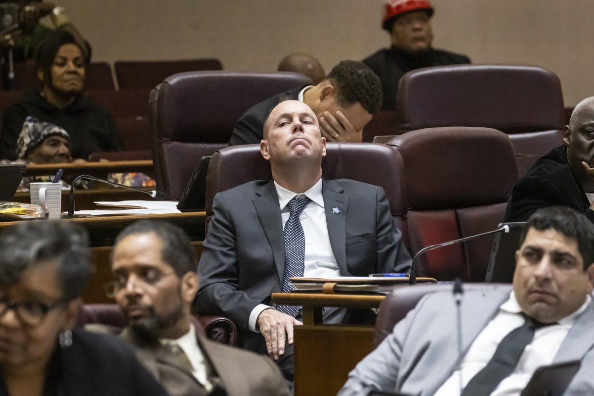 Ashlee_Rezin's tweet photo. This is what it looks like when Chicago alderpeople debate for hours… https://t.co/wcyN4EVYFE