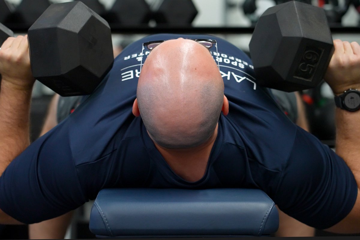 LakeshoreFound's tweet image. Get a sneak peak of our interview with deaf athlete, former pro-baseball player and Athlete Development Program Coordinator at @RITNTID, Skip Flanagan.👀
@FlanaganPerform
Skip recently visited SSPC to get a performance assessment and create a personalized plan with our team.
1/2