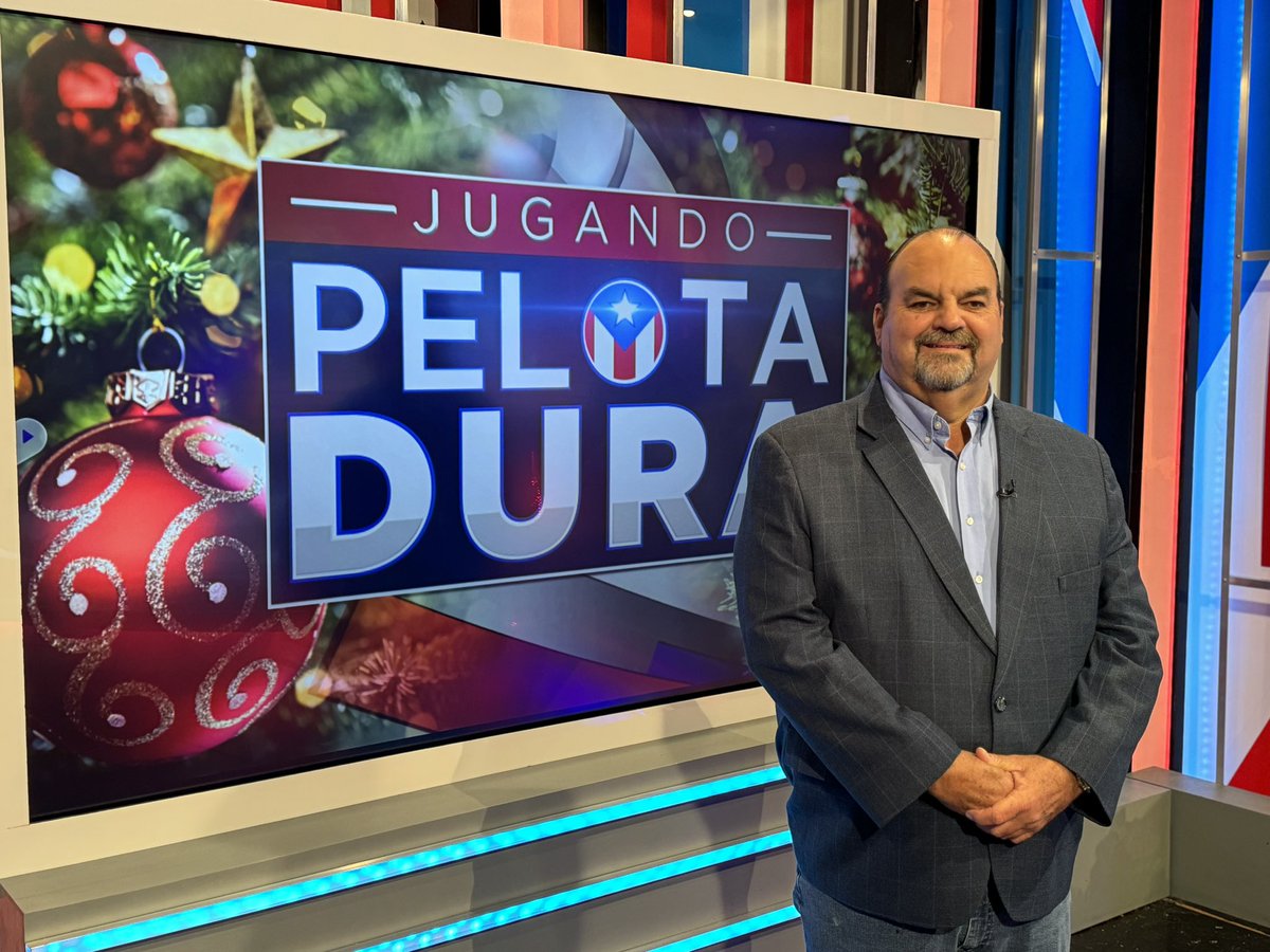 Ramón “Pirul” González Beiró (@exprsecagro) on Twitter photo Ya en los estudios de <a href="/JugandoPelotaPR/">Jugando Pelota Dura🇵🇷</a> para detallar las acciones que implementamos en el <a href="/DptoAgricultura/">Departamento de Agricultura</a> para asegurar que cada dólar asignado sea utilizado de manera efectiva y conforme a la ley. ¡Sintoniza! Ya en los estudios de <a href="/JugandoPelotaPR/">Jugando Pelota Dura🇵🇷</a> para detallar las acciones que implementamos en el <a href="/DptoAgricultura/">Departamento de Agricultura</a> para asegurar que cada dólar asignado sea utilizado de manera efectiva y conforme a la ley. ¡Sintoniza!