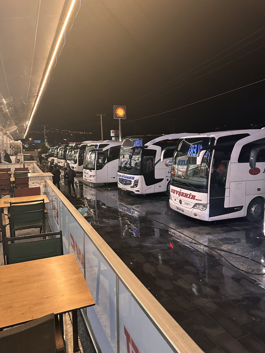 Sağlıklı bir insan bazen sevilmemeli ve dinlenme tesisi soğuğu yemeli.