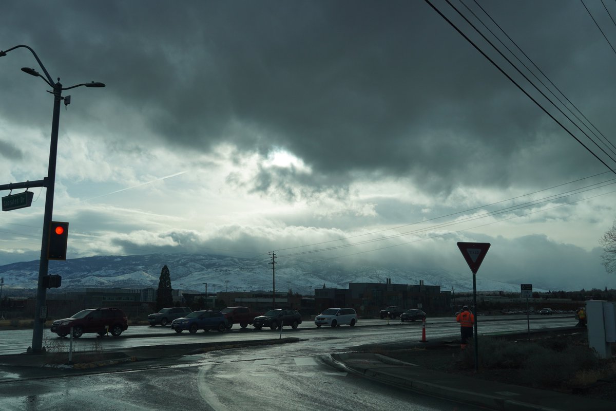 OurTownReno's tweet photo. A dreary, gloomy, grey sky for this afternoon's commute in Reno. #streetphotography #renostreets #downtownreno #renosky #renocommute https://t.co/32r4hIocgY