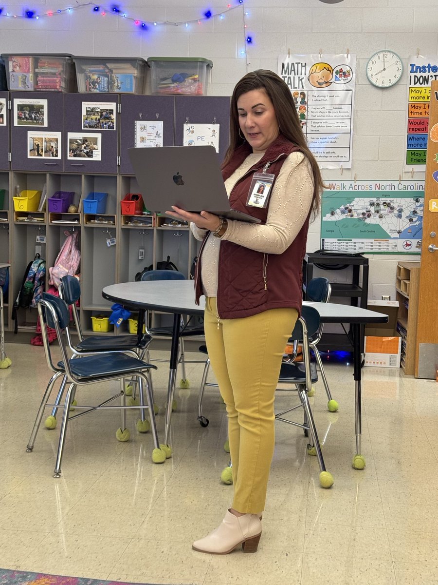 MrsTrotterVCE's tweet photo. I love that Mrs. Beck does the morning announcements remotely from different  classrooms! She popped into our class today for the announcements! ⁦@VirginiaCrossEl⁩ #CCSShines https://t.co/nfRbQQ35hr