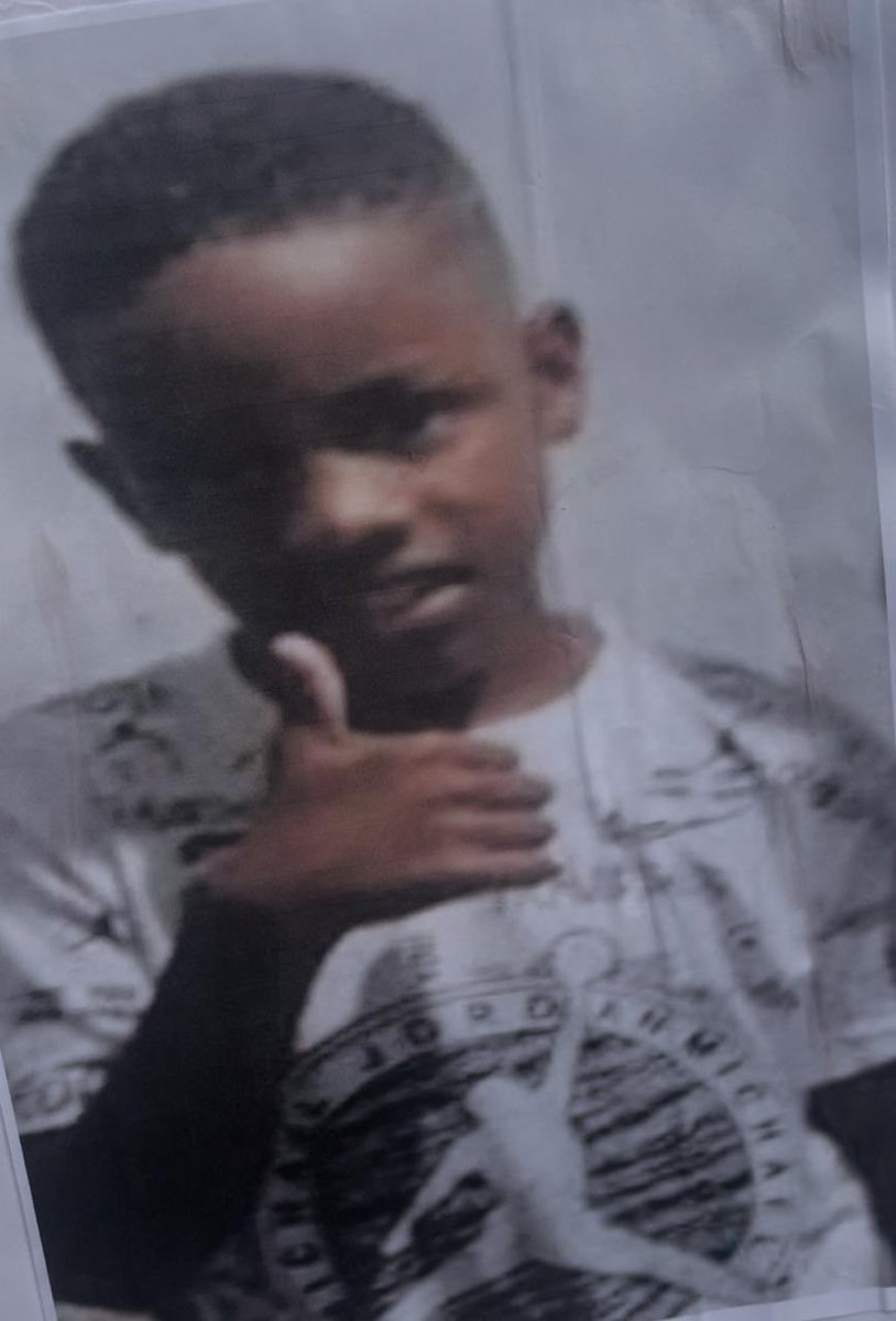 Cuatro niños fueron secuestrados en Guayaquil hace 8 días, por sujetos vestidos con prendas militares y policiales. Son los hermanos Ismael y Josué Arroyo, de 15 y 14 años, Nehemías Arboleda, de 15 años, y Steven Medina, de 11 años. Todos estaban cerca del Mall del Sur cuando