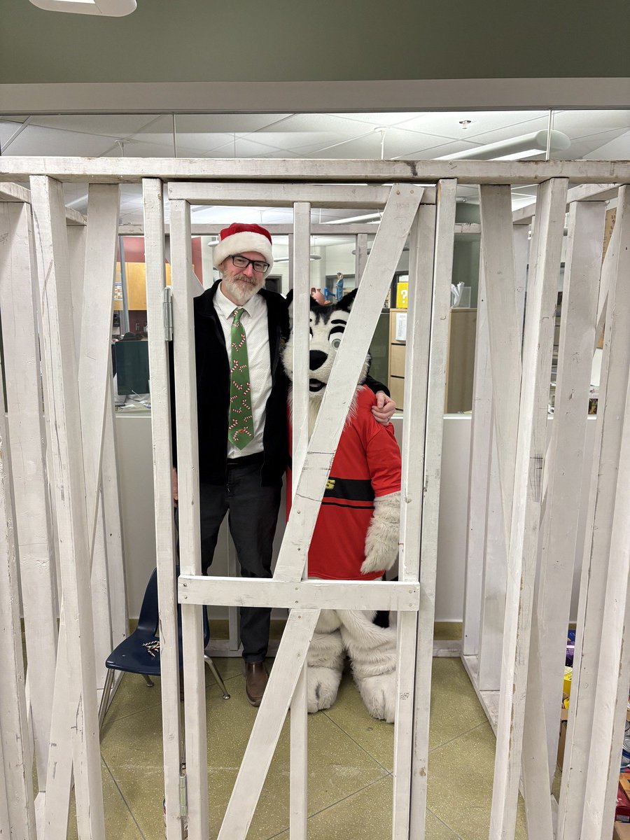 École St. Joseph School tweet media