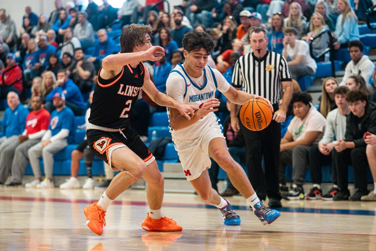 dompostsports's tweet photo. Hustle, efficiency keys for Mohigans in season-opening win over Linsly 88-48.
Read More: https://t.co/PEgx0UvYsa
Photo Credit: Benjamin Powell
#MorgantownBasketball #HighSchoolBasketball #Mohigans #BasketballSeason https://t.co/foC3UxpDVh