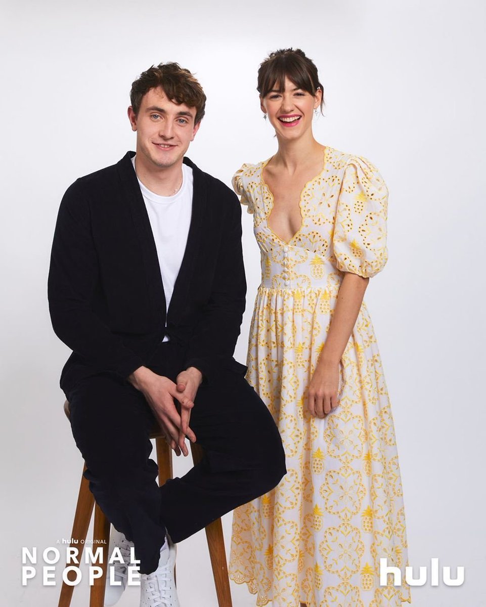 DiscusingFilmRP's tweet image. 🎬 › 𝗗𝗶𝘀𝗰𝘂𝘀𝘀𝗶𝗻𝗴 𝗙𝗶𝗹𝗺 © 𝟚𝟘𝟚𝟜!
𝗠𝗼𝘃𝗶𝗲𝘀 › N͟e͟w͟s͟
𝘁𝗮𝗴: #RPDiscussingFilm

𝗔𝗻𝗴𝗲𝗹𝗶𝗾𝘂𝗲 𝗛𝘂𝗱𝘀𝗼𝗻 (@xtherwred) and 𝗣𝗮𝘂𝗹 𝗠𝗲𝘀𝗰𝗮𝗹 (@mescalitop) have been cast in the adaptation of Sally Rooney's book under the same name #iNormalPeopleRP.