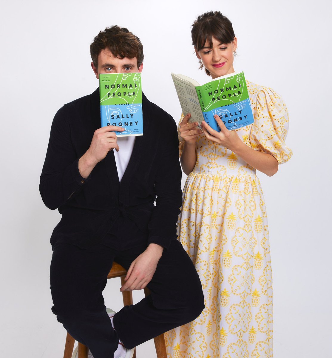 DiscusingFilmRP's tweet image. 🎬 › 𝗗𝗶𝘀𝗰𝘂𝘀𝘀𝗶𝗻𝗴 𝗙𝗶𝗹𝗺 © 𝟚𝟘𝟚𝟜!
𝗠𝗼𝘃𝗶𝗲𝘀 › N͟e͟w͟s͟
𝘁𝗮𝗴: #RPDiscussingFilm

𝗔𝗻𝗴𝗲𝗹𝗶𝗾𝘂𝗲 𝗛𝘂𝗱𝘀𝗼𝗻 (@xtherwred) and 𝗣𝗮𝘂𝗹 𝗠𝗲𝘀𝗰𝗮𝗹 (@mescalitop) have been cast in the adaptation of Sally Rooney's book under the same name #iNormalPeopleRP.