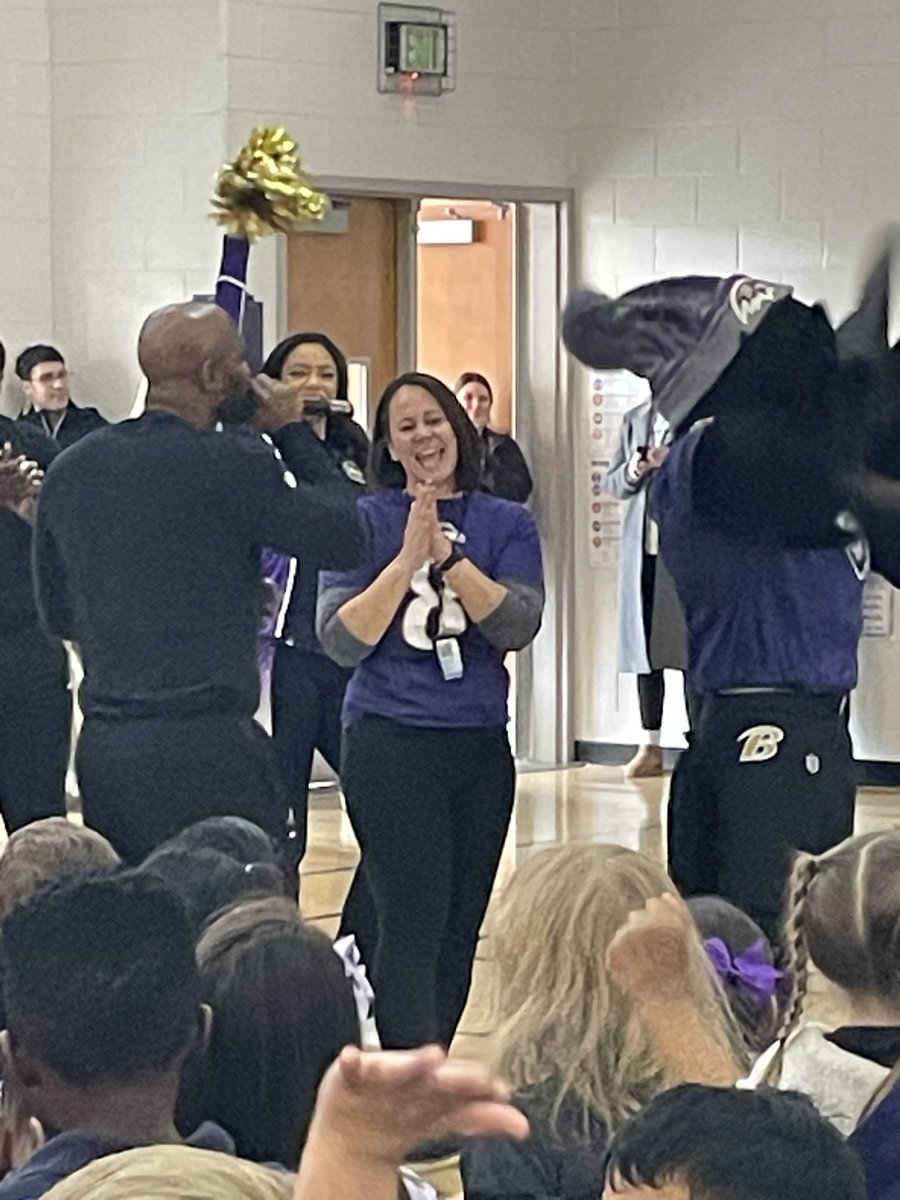 PtPleasantAACPS's tweet photo. What a fantastic way to wrap up the week! Our students were absolutely thrilled to greet the @Ravens cheerleaders, marching band, and Poe. The energy was contagious, and it was the perfect celebration for Purple Friday!Go Ravens! 💜🖤 #BelongGrowSucceed @AACountySchools https://t.co/6Db0I33M7m
