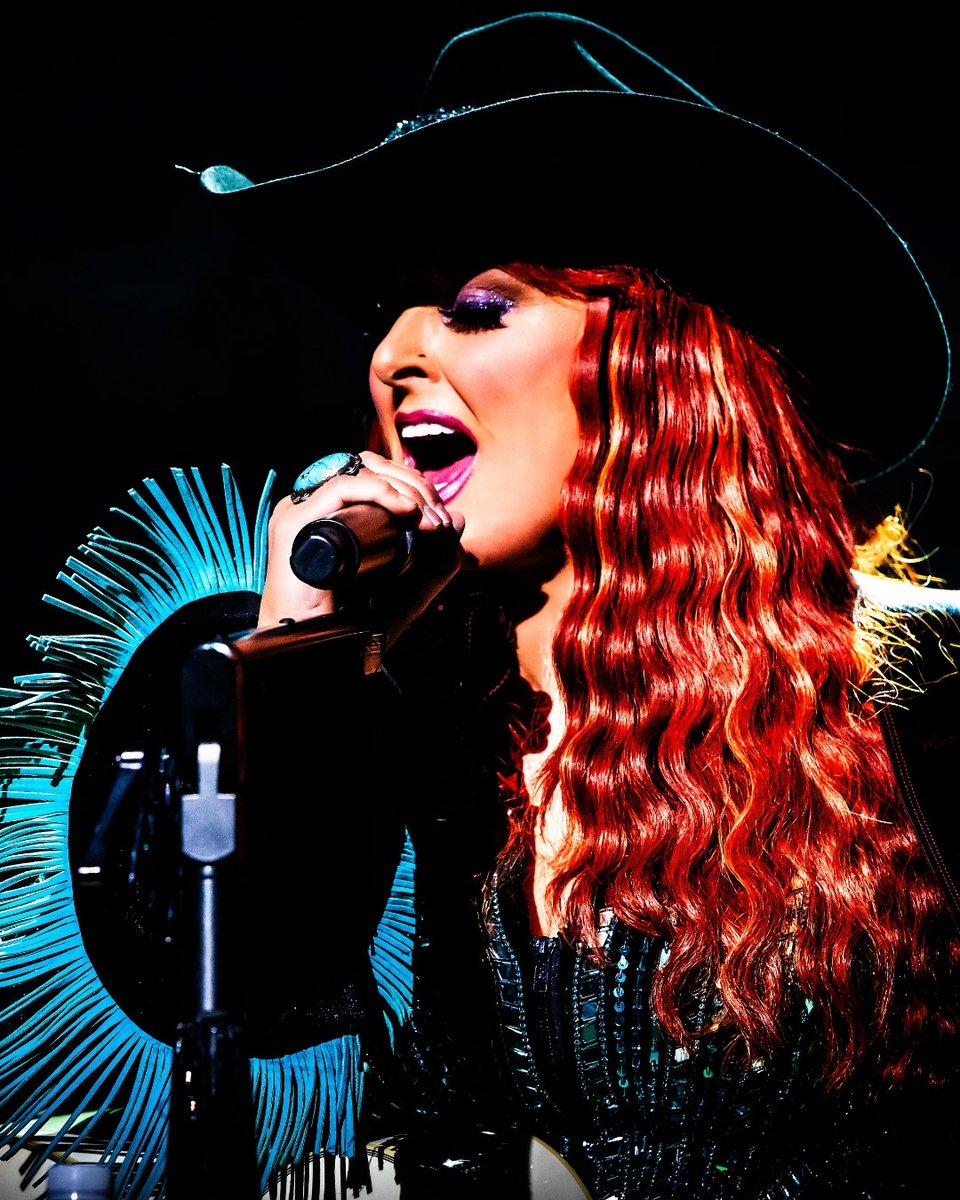 Wynonna ▪︎ Vegas ▪︎ December 2024

#wynonna #lasvegas #jaytrevinophotography 
#jttex #musicphotography #concertphotography #music