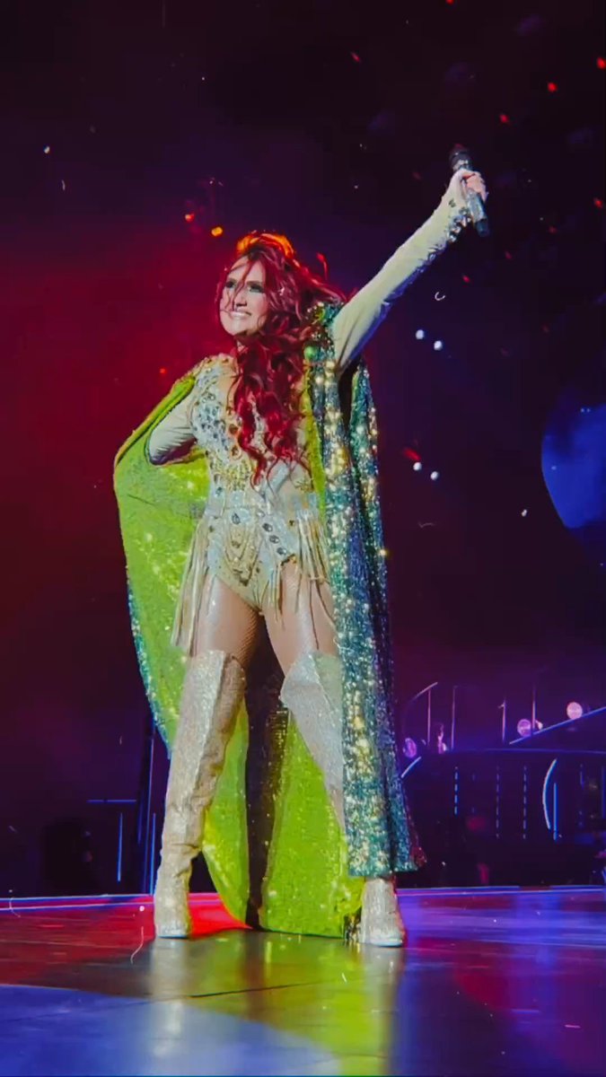 backdulcemaria's tweet photo. ¡Gracias por no olvidarnos nunca! ¡Brasil te ama! ❤️ @DulceMaria 🇧🇷 https://t.co/MrVKXbxXHz