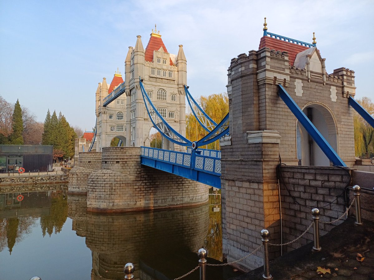 gerryyuan's tweet photo. Visited #ThemePark The World in Beijing, it cost me ¥100 RMB to enter https://t.co/n7E2QPQK7D