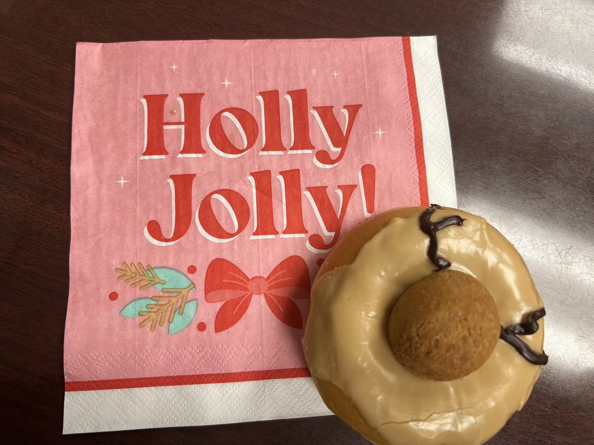 HopeFBarr's tweet photo. Thank you to our Partner in Ed., Synovus Bank! The treats you donated today certainly made us feel holly jolly! #maplegoodness https://t.co/xkPZdfxL8L