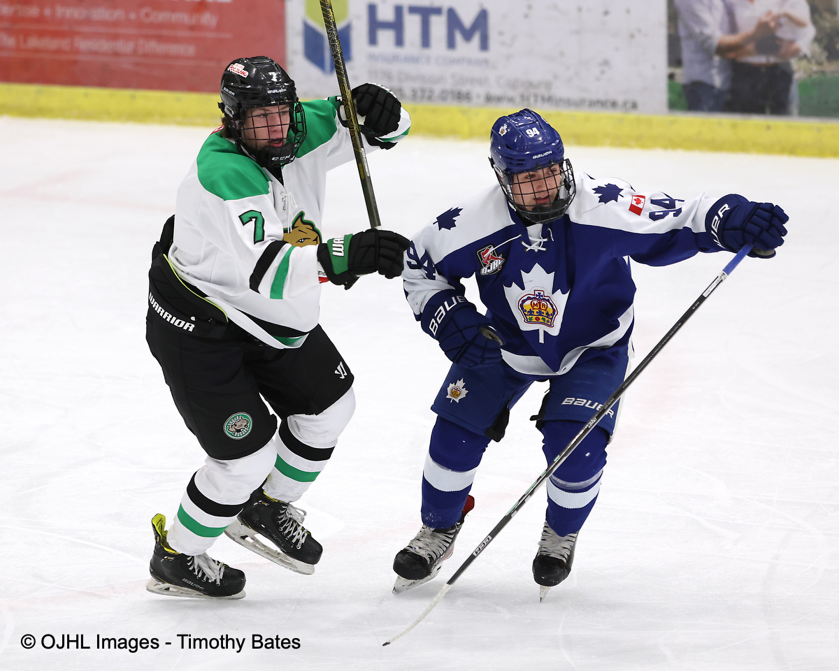 OJHLOfficial's tweet photo. After one complete the score is 3-1 for the Cougars #juniorhockey #ojhlimages #gameaction #officialphoto #hockey @CougarsHockey @MarkhamRoyals https://t.co/F8n72S85v8