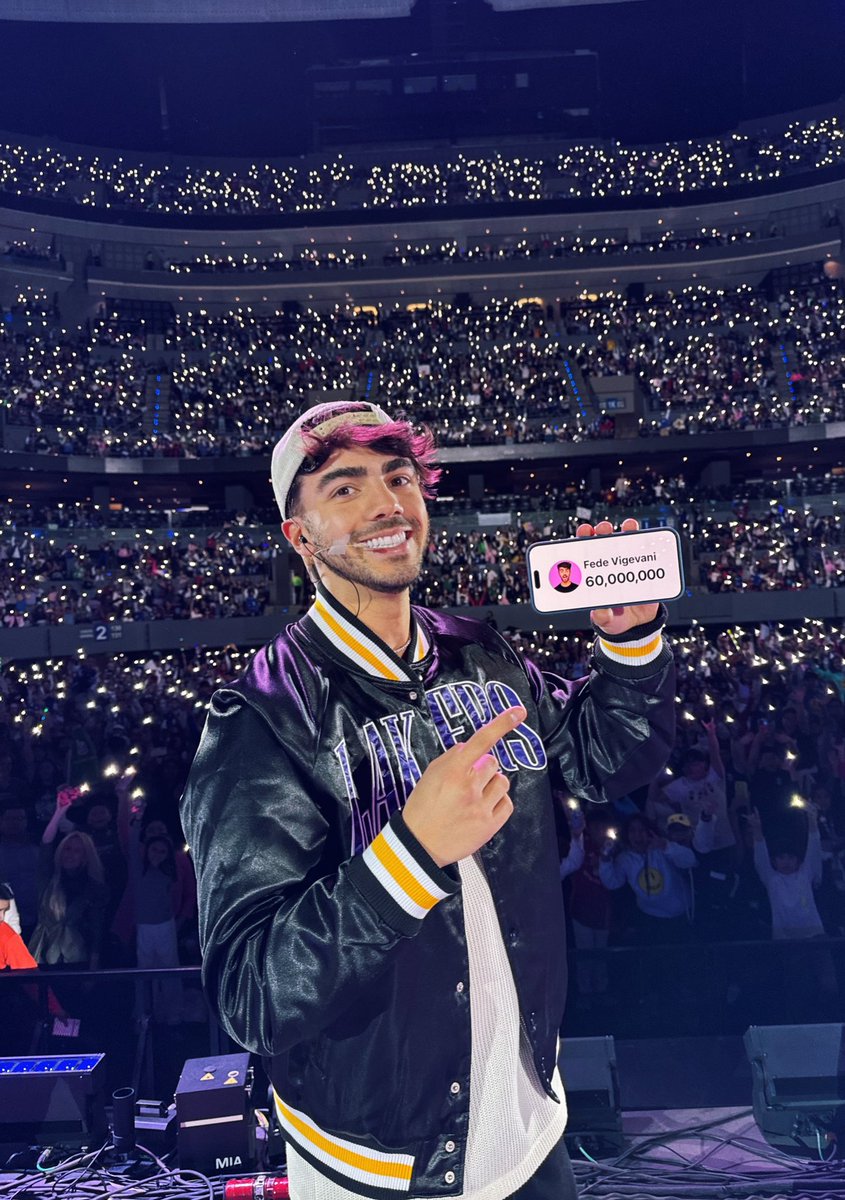 fedevigevani's tweet photo. 60 millones y nueva placa de 50 millones 🥳 https://t.co/g84UkQ72b6