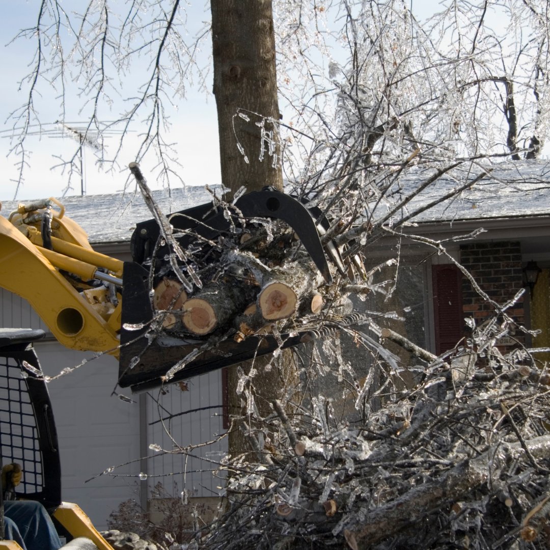 🌨️ Protect your home from snow and ice storms.
A message from our CIS Ontario Signature Sponsor, <a href="/OTIP_Insurance/">OTIP RAEO</a> bit.ly/OTIP_Snow_Ice_…