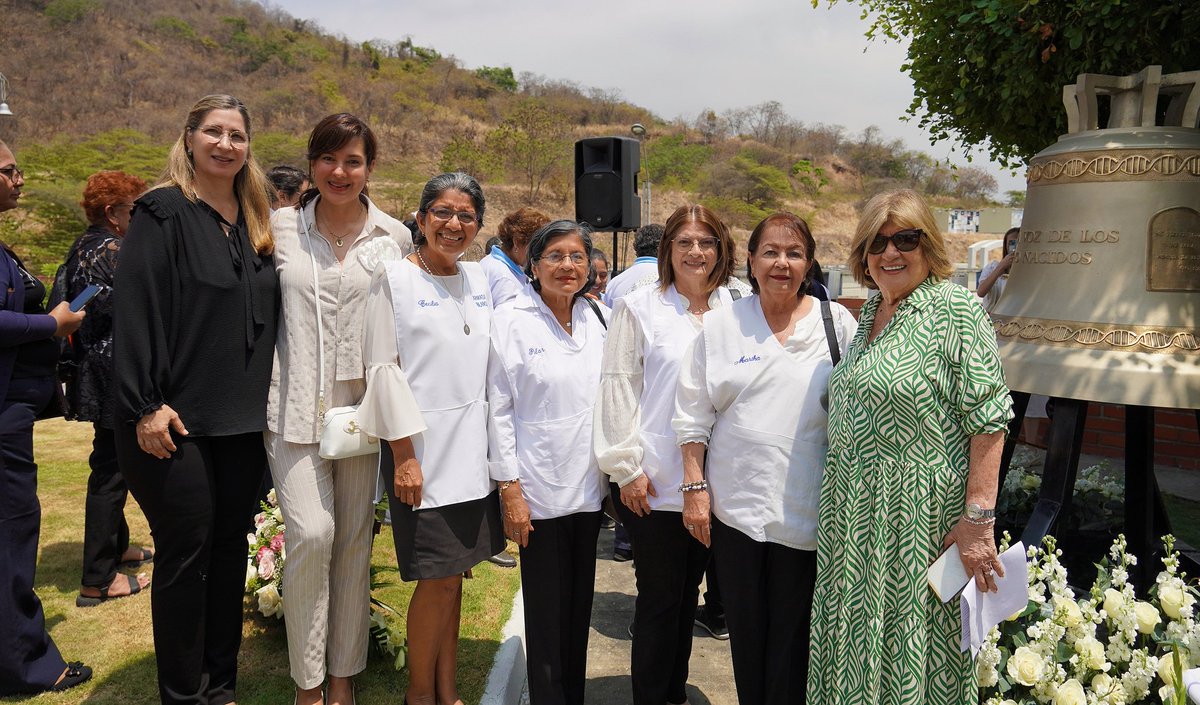 🫶🏻👼🏻🔔✨️
Es necesaria una sinodalidad "ad intra" para que la fraternidad "ad extra" sea creíble. Los movimientos "Armada Blanca" y  con presencia también en la pastoral provida de la Diocesis de Daule cooperan en conjunto para dar digna sepultura a nonatos.