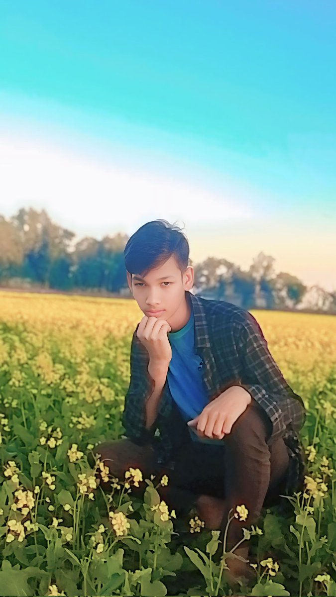 কেউ প্রেম করবা❤️❤️