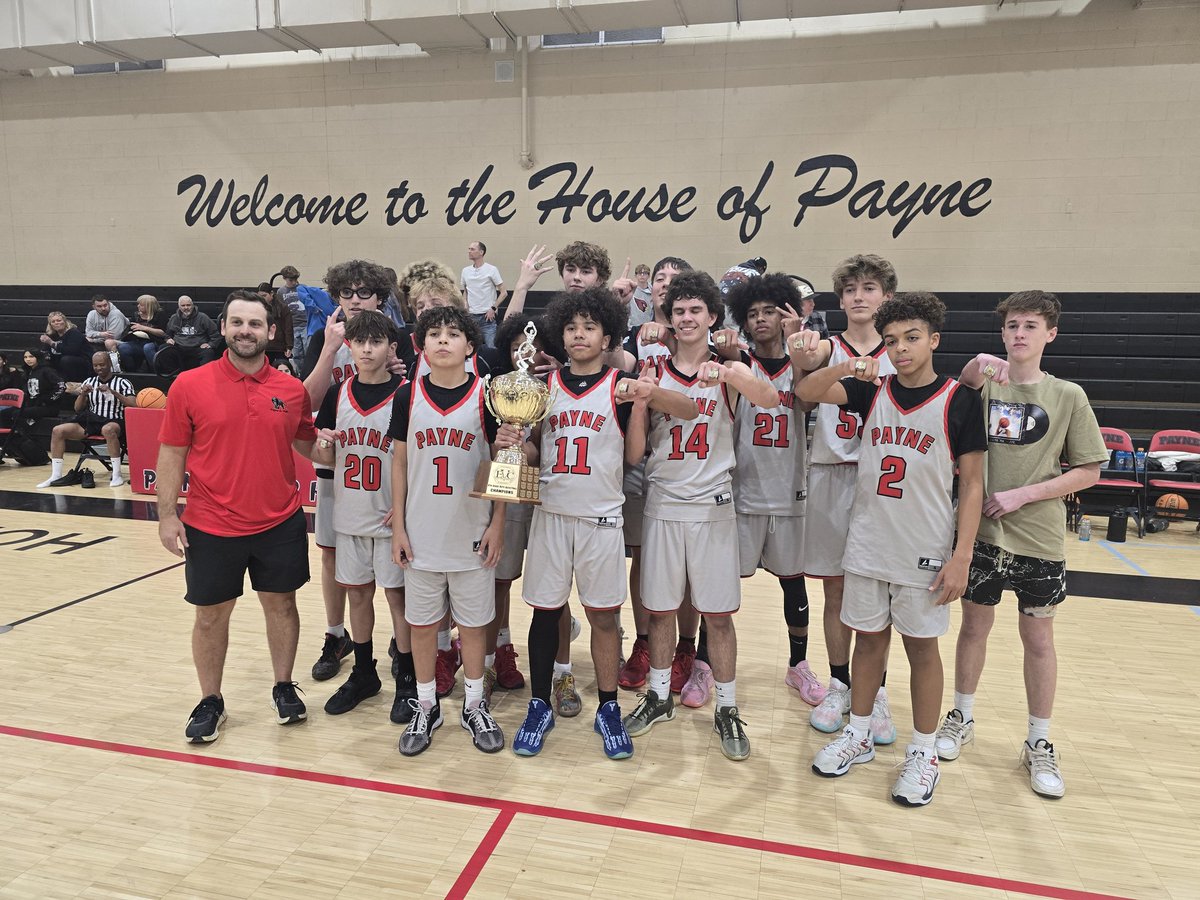 Payne_Athletics's tweet photo. EVC CHAMPIONS!!! Our 8th grade basketball team came from behind in the 4th quarter to win the game 30 - 23. These boys put in the work and kept the trophy in the House of Payne for the 3rd year in a row! Way to go, Panthers! 🏆🏆🏆 @CUSDAthletics @ChandlerUnified https://t.co/6OzPxTJ6kl