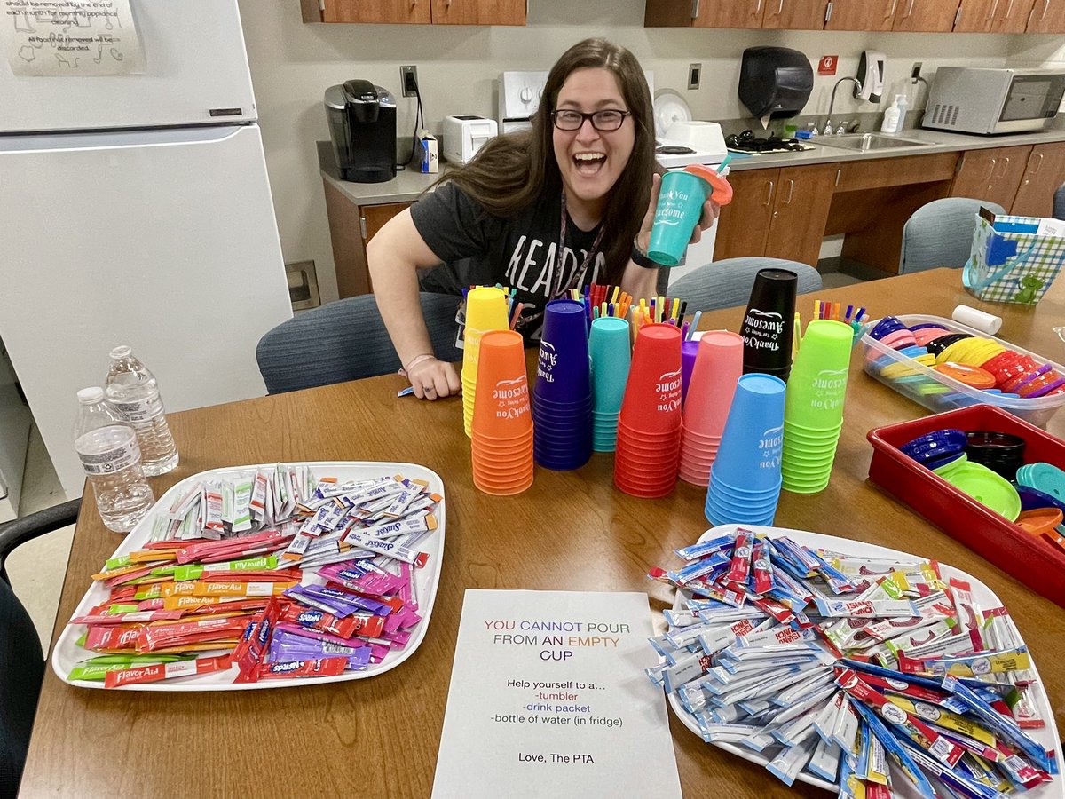 Emily Benz tweet media