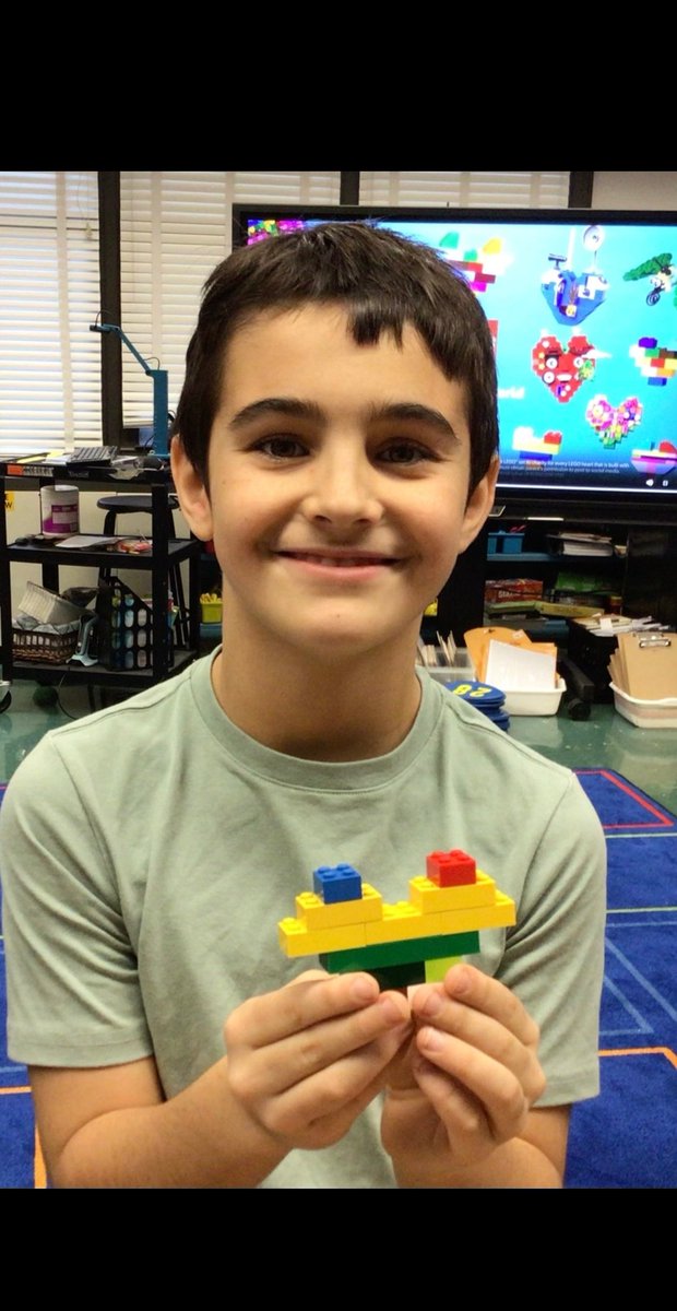 keconk14's tweet photo. Building to give others the gift of play! ❤️ #BuildToGive #lovelearningatbfe @escaptura1 https://t.co/gbow1mHl85