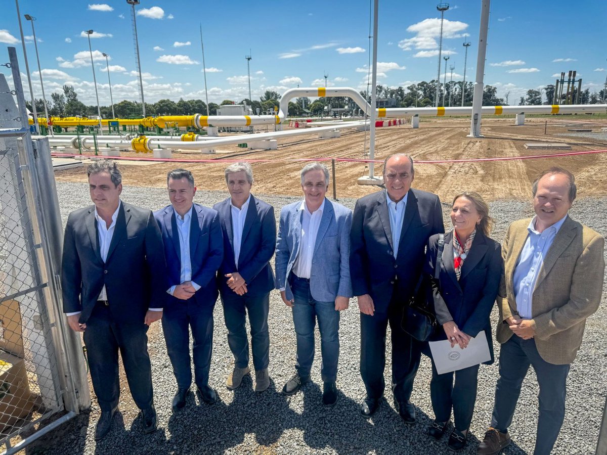 CAGNC1's tweet photo. Gracias al nuevo gasoducto Argentina ahorrará U$S1.000 millones por año
https://t.co/JxB4ZJECMX https://t.co/a9I0EU8UPX