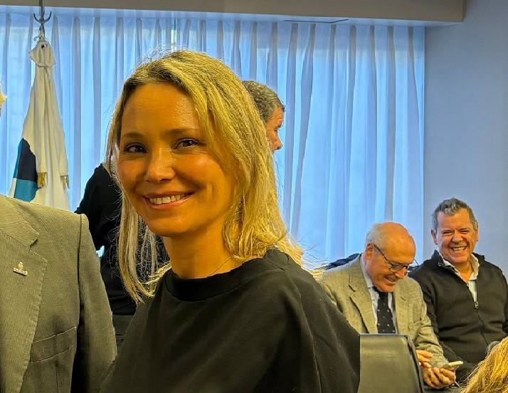 CAGNC1's tweet photo. María Eugenia Fracchia asume la presidencia de la Cámara Argentina del GNC
https://t.co/GDjonxLPRW https://t.co/P0H5YCeDox