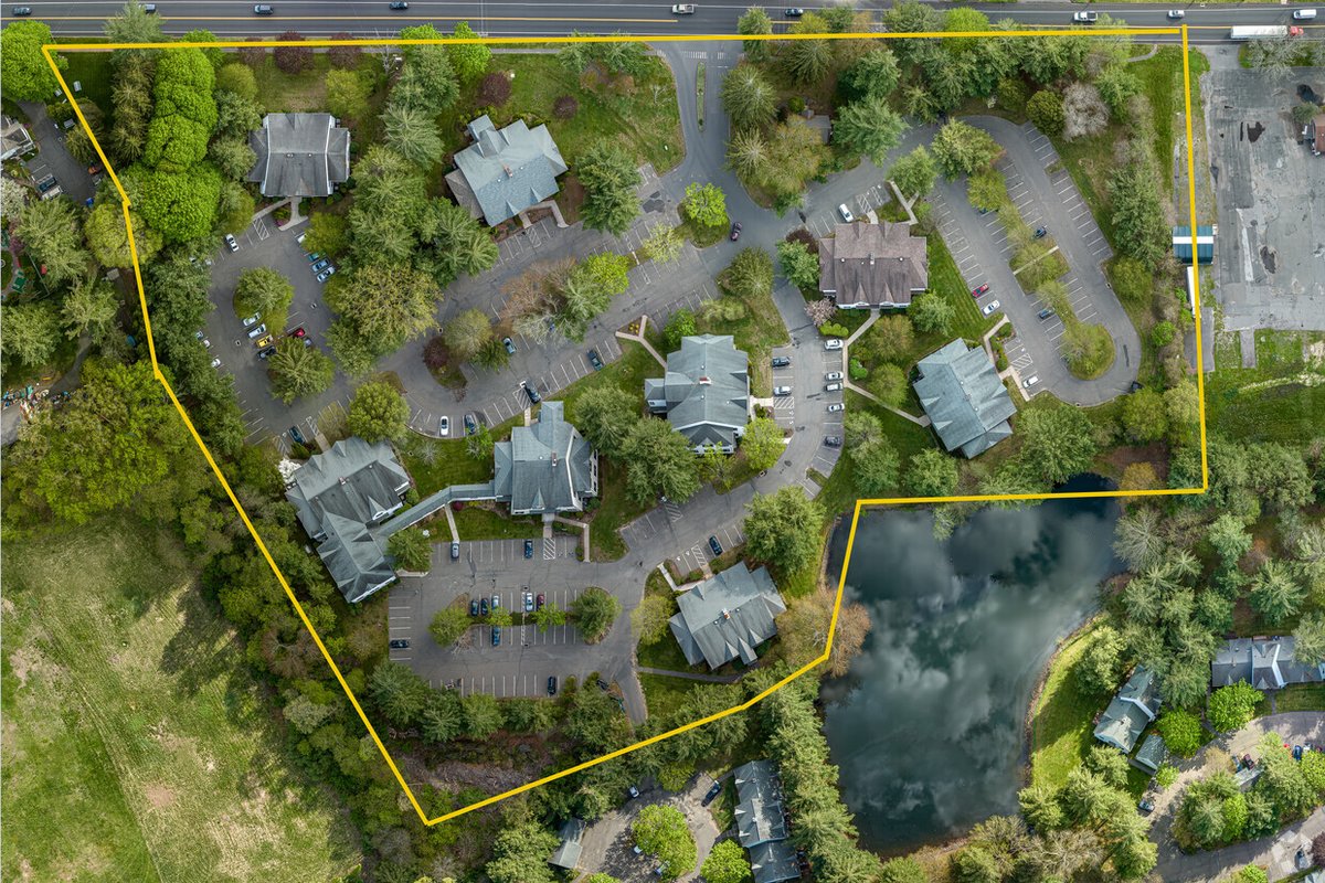 Michael Guidicelli, CCIM, SIOR SELLS

2 Forest Park, Farmington, CT
Approximately 90,000 SF of value-add Medical/Office on a 10.5 acre waterfront campus spread across 9 buildings in affluent Farmington, CT, seconds from UCONN John Dempsey Hospital

Sale price: $7,031,733

*This