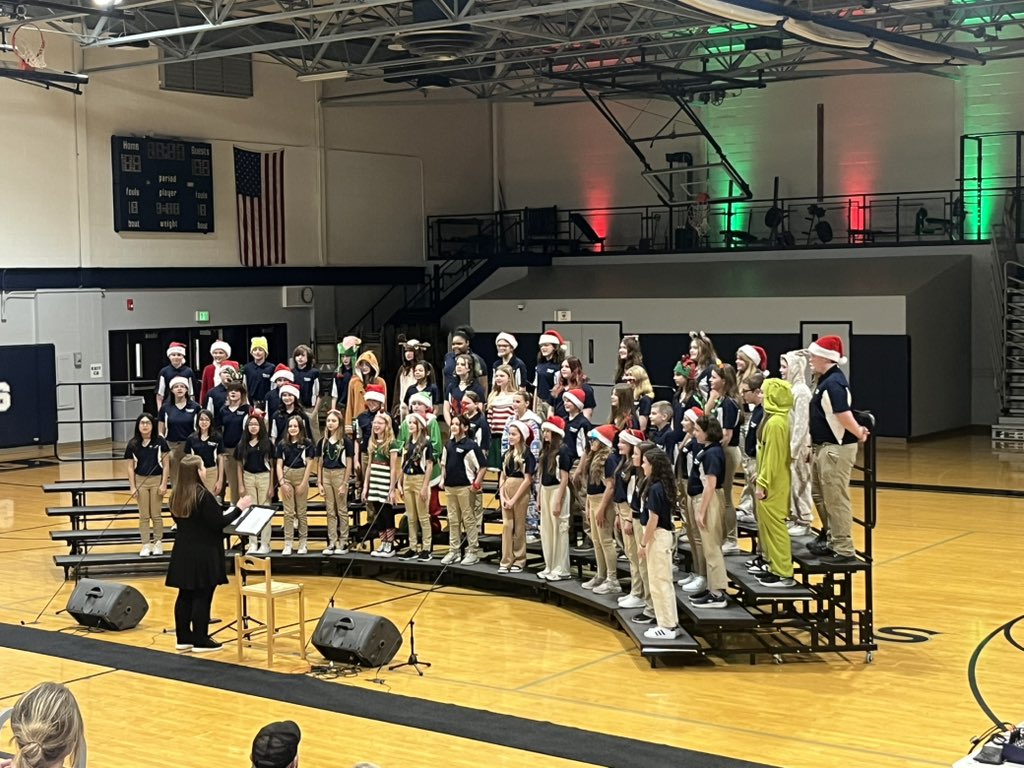 WMS_Mustangs's tweet photo. Wonderful Winter Concert by WMS Choirs and Mrs. Caudill! https://t.co/4UMSrQbg10