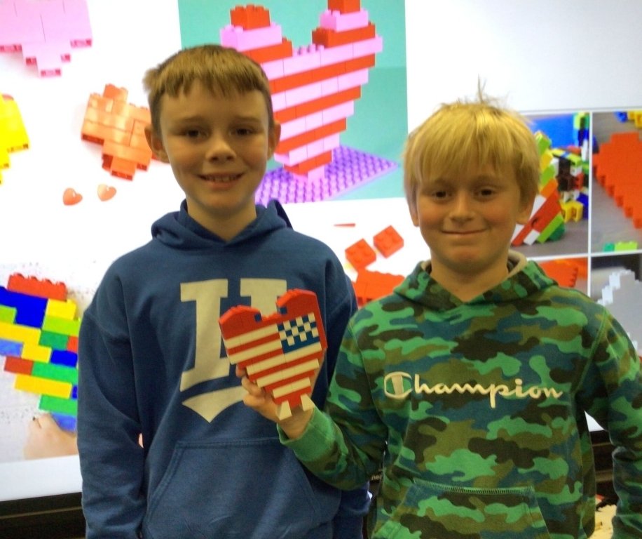 keconk14's tweet photo. #BuildtoGive #lovelearningatbfe @escaptura1 https://t.co/Re3qtFfaFn