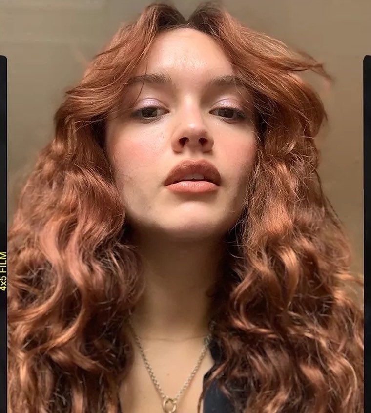 thinkercooke's tweet photo. need olivia cooke to drop her hair routine https://t.co/isN0Cf4hig