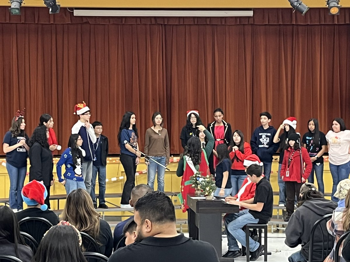 Danny Bustos tweet media