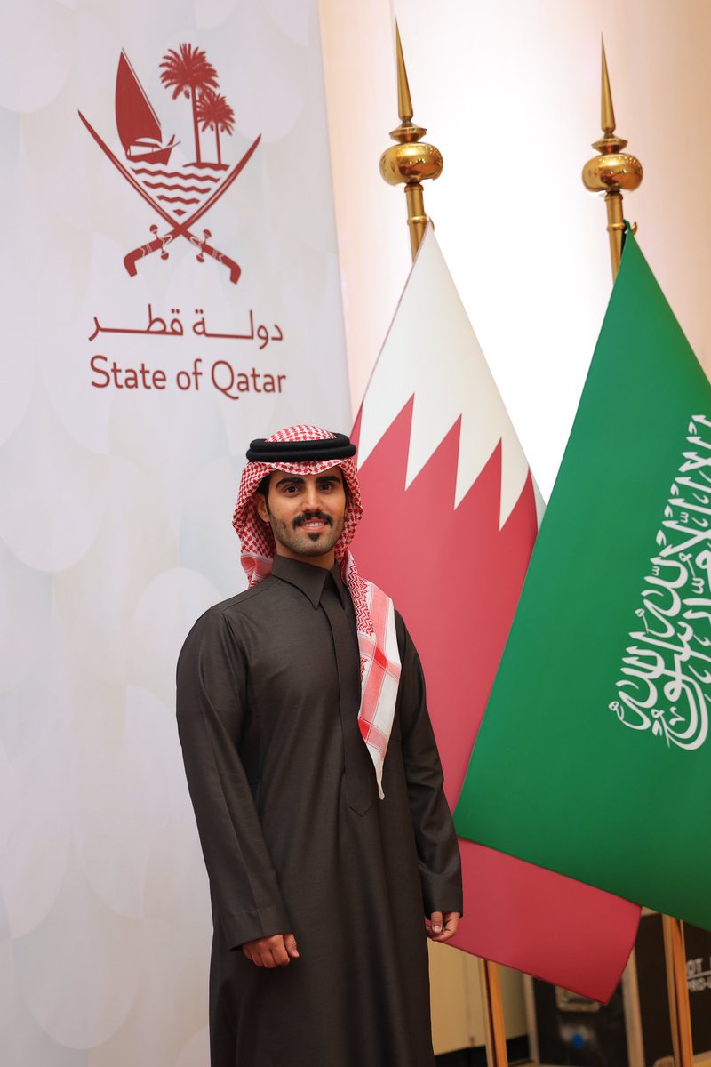 تشرفت بتلبية الدعوة الكريمة من سعادة السفير
بندر بن محمد العطية ، سفير #دولة_قطر لدى المملكة العربية السعودية، 
وحضور الاحتفال بذكرى #اليوم_الوطني_القطري 🇶🇦 

🔸بحضور صاحب السمو الملكي الأمير
محمد بن عبدالرحمن بن عبدالعزيز
نائب أمير منطقة #الرياض 

#سعد_بن_فيصل