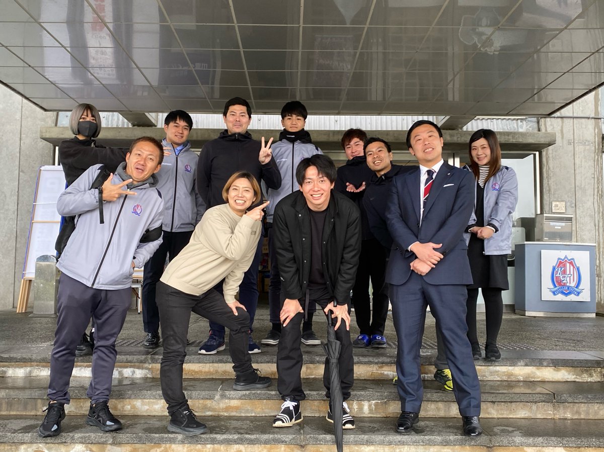 katallertoyama's tweet photo. #齋藤和希 選手が #カターレ富山 事務所にあいさつに来てくれました��

2019ｰ2024シーズンを共に闘ってくれた戦士！
ルヴァンカップ札幌戦での好セーブ連発は記憶に新しいです😍
「ゴールを閉ざす蒼き盾」として富山のゴールを守ってくれてありがとう！

これからも応援しています🔥 https://t.co/PGM5FbFXgu