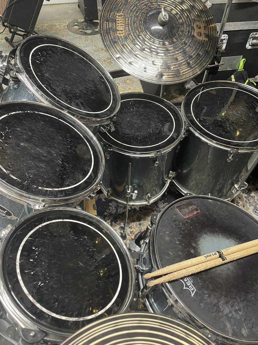 I think I need to buy new drumheads, dudes are a tad weathered