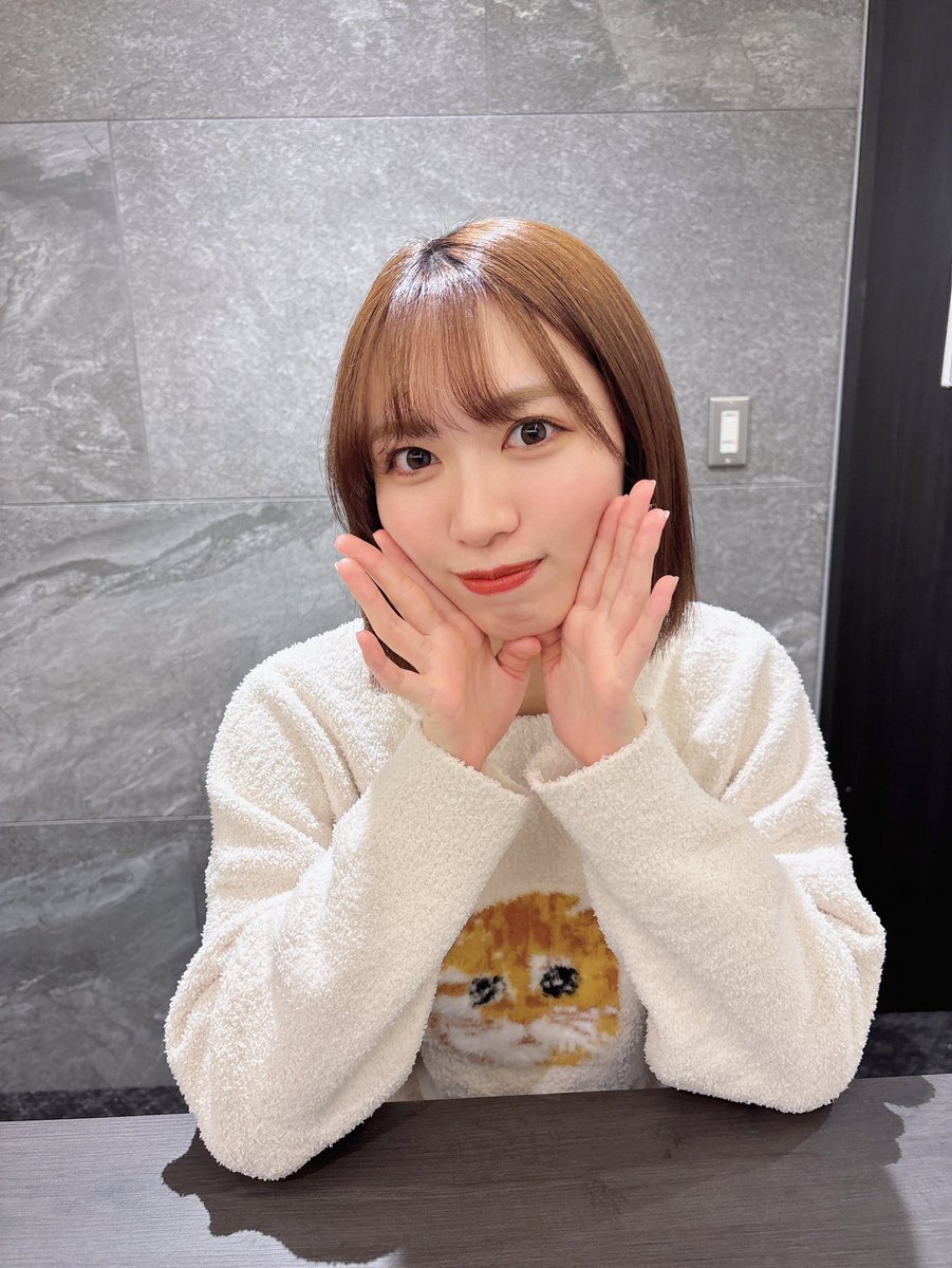 nmb12011216's tweet photo. おはようございます!
12月も残り半分。
寒さに負けず頑張っていきましょう!
本日12/17 18:30〜
「#NPride」リバイバル公演
劇場に行かれる方楽しんでください!
素敵な一日になりますように🍀
#池帆乃香 https://t.co/wGCtnggrXb