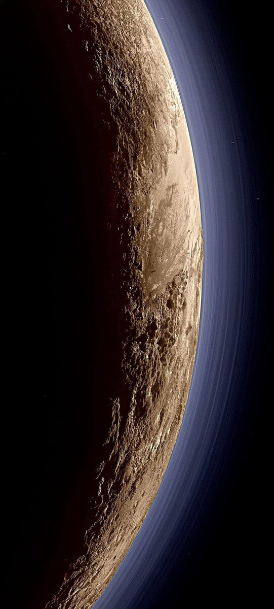 CuriosityonX's tweet photo. Closest image ever taken of Pluto. https://t.co/VjCH1XVaV9