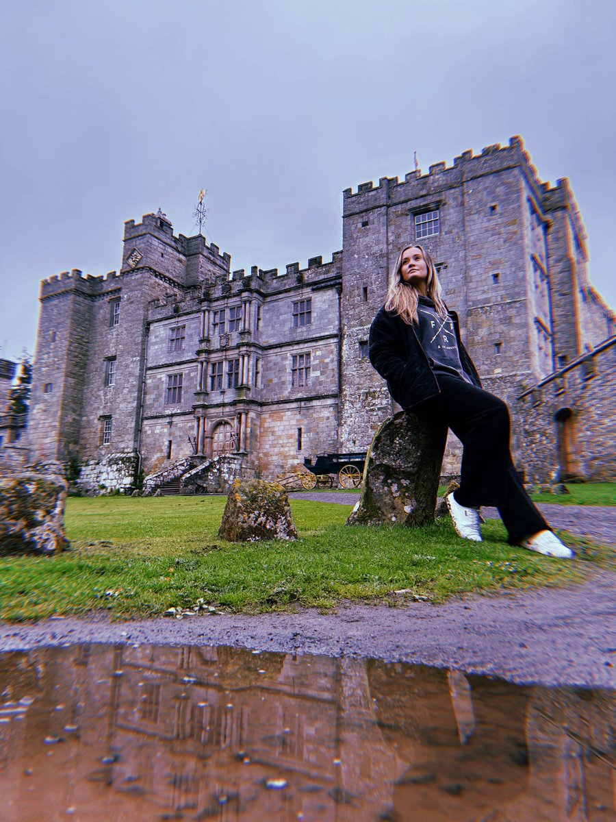 Chelsea Laden tweet media