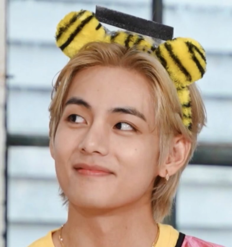 thvfocusbr's tweet photo. #TAEWEEK D5 🧡
Pra você que completou seu stream, preencha o formulário:
(Obrigatório preenchimento para participar do sorteio)
🔗 https://t.co/Pen7gSeJfB
E também, receba sua foto do dia, para completar a quinta página do seu photobook 🐯 :
TAEWEEK NA FOCUS
#TAEWEEKD5 https://t.co/O7iiChymqd
