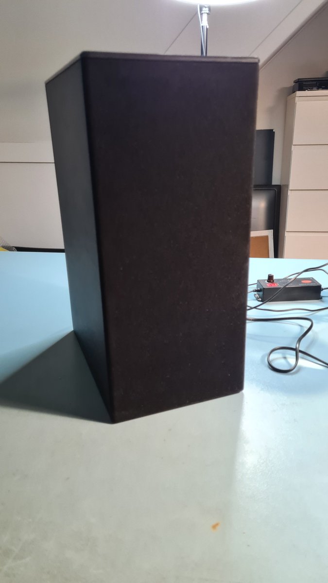 monitorkapot's tweet photo. Firmware flash in een LG SPN5-W subwoofer. #LG #SPN5 #SPN5W https://t.co/pF4VQbZKht