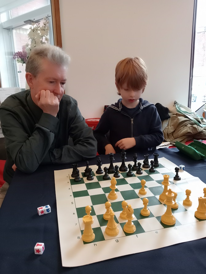toppletheking's tweet photo. Teamwork makes the dream work (sometimes :-)       
A game of doubles at our last event before the end of 2024. https://t.co/kjL7MDrReu