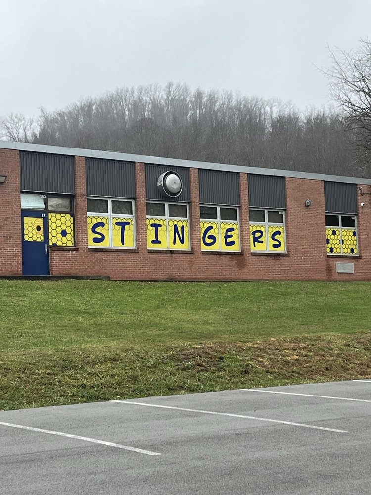 marion_wv's tweet photo. Tune In! for the newest addition at East Dale Elementary School: window coverings. https://t.co/k6g8ntJUmg