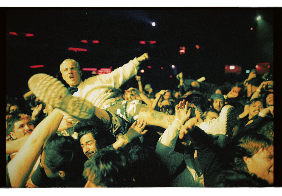 thestorysofarca's tweet photo. That’s a wrap, thank you @superheavenband @koyolihc for joining us this tour, and to everyone who came out. 

📷@_lupe https://t.co/TnvexFpGxe