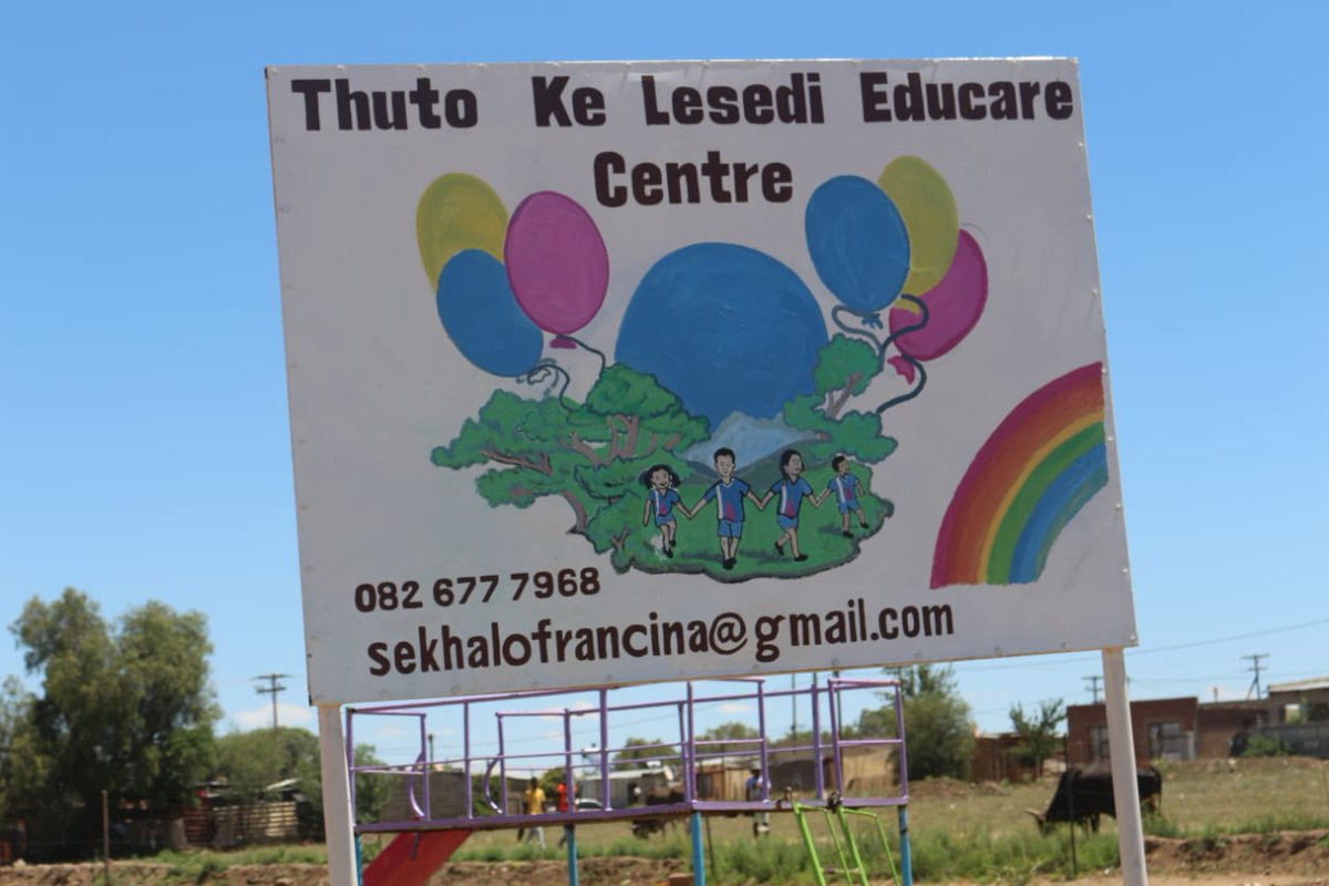 SANDF_ZA's tweet photo. #JointOperationsDivisionArticle || General Officer Commanding of Joint Operational Headquarters, Major General G. Thulare visited the Thuto ke Lesedi Educare Centre in Ladybrand, Bloemfontein on 04 December 2024.
https://t.co/V1j33hMyub
#SANDF
#SANDFOutreachProgramme2024 https://t.co/Vp9nb0qGV1