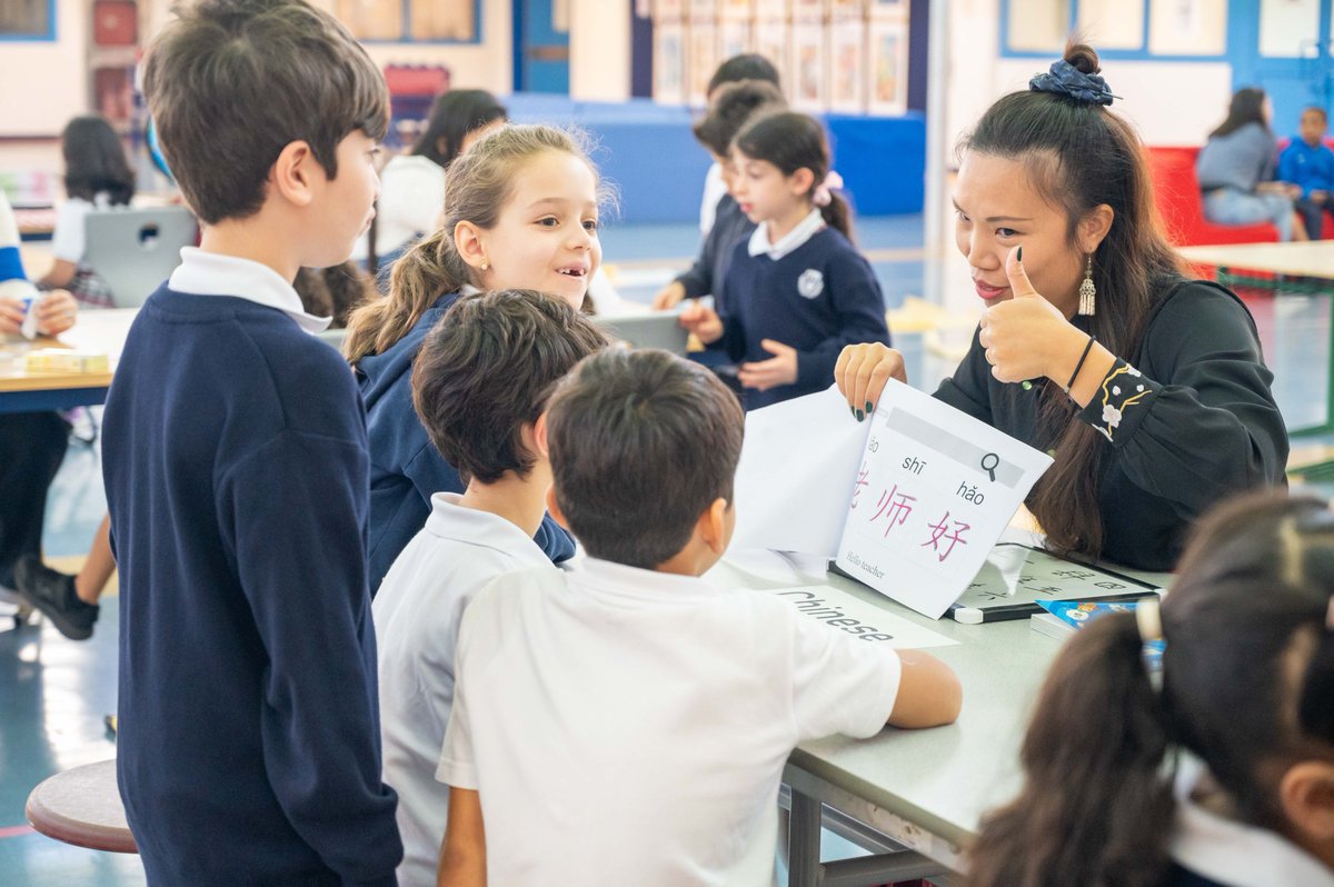 sekqatar's tweet image. What a heartwarming day at the Grade 2 Language Café! Parents joined us to share their mother tongues, culture, and heritage as part of our #UOI &quot;Where We Are in Place and Time.&quot; 🌍✨ Thank you for celebrating the beauty of diversity with us! 💬💛 #SEKQatar #IBPYP