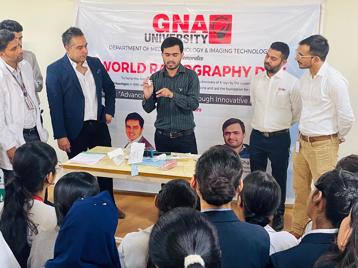 GnaUniversity's tweet image. #GNAUniversity-Department of #MedicalRadiology and #ImagingTechnology celebrated World #RadiologyDay. The program featured a guest lecture on "Advanced Interventional Radiology Techniques", delivered by Dr. Rajdeep S. Chinna, Interventional Radiologist.